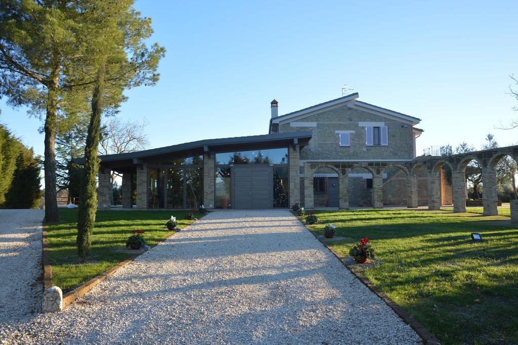 Agriturismo La Collina Питиляно Екстериор снимка